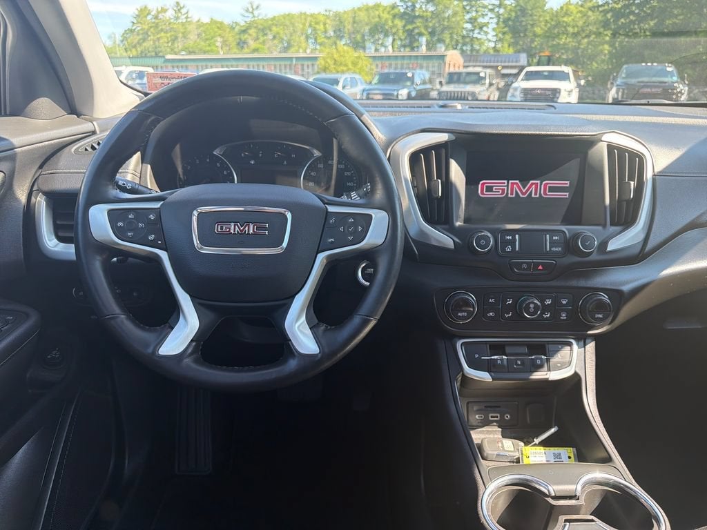 2022 GMC Terrain SLT