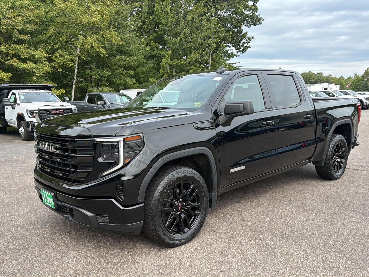2023 GMC Sierra 1500 Elevation
