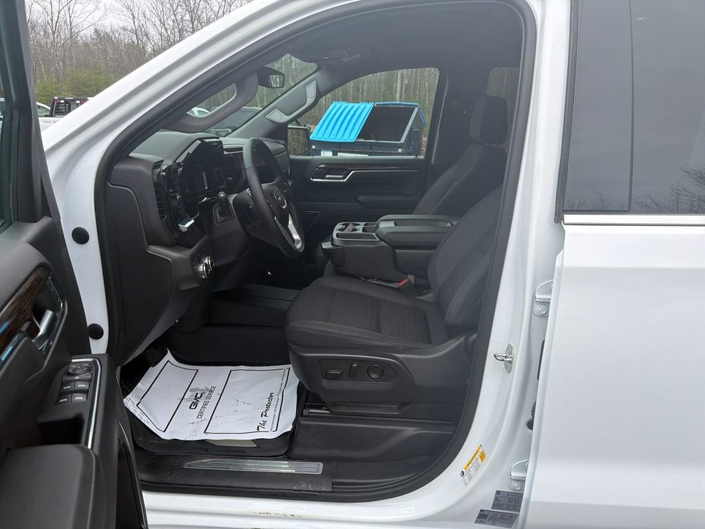 2023 GMC Sierra 1500 SLE