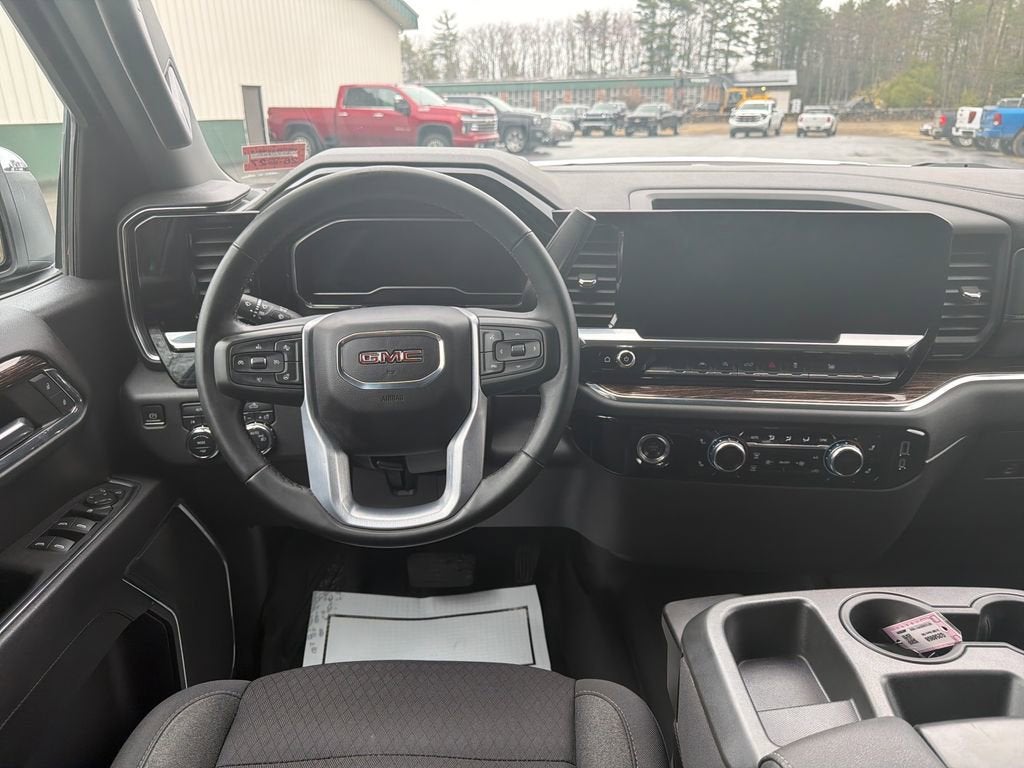 2023 GMC Sierra 1500 SLE