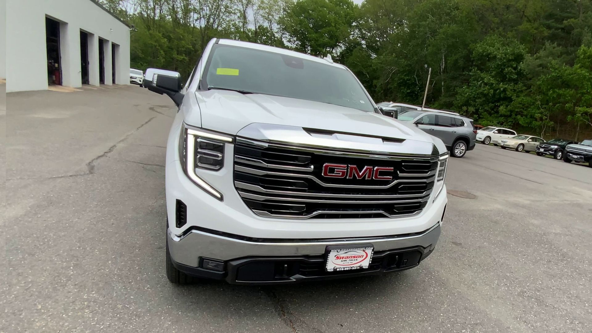 2026 GMC Sierra 1500 SLT