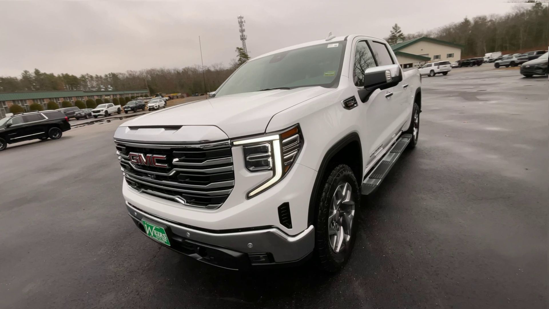 2026 GMC Sierra 1500 SLT