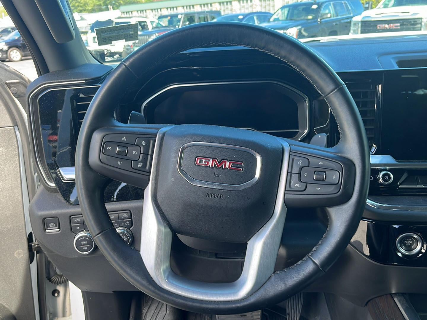 2023 GMC Sierra 1500 SLT