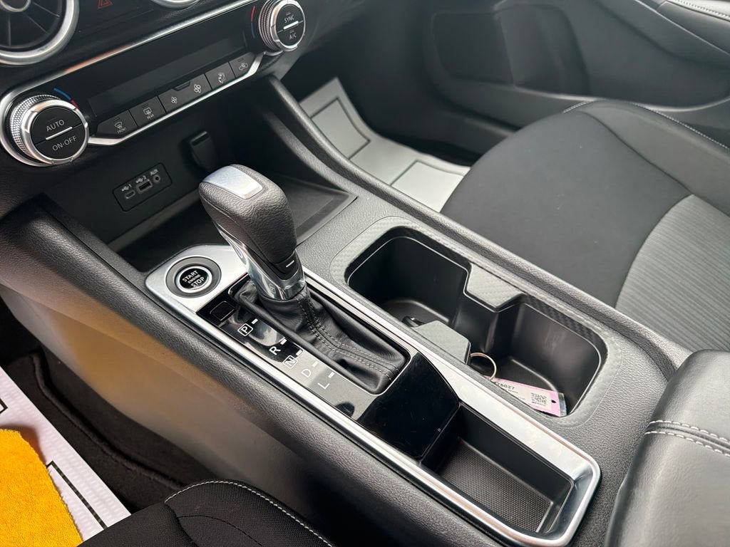 2020 Nissan Sentra SV Xtronic CVT