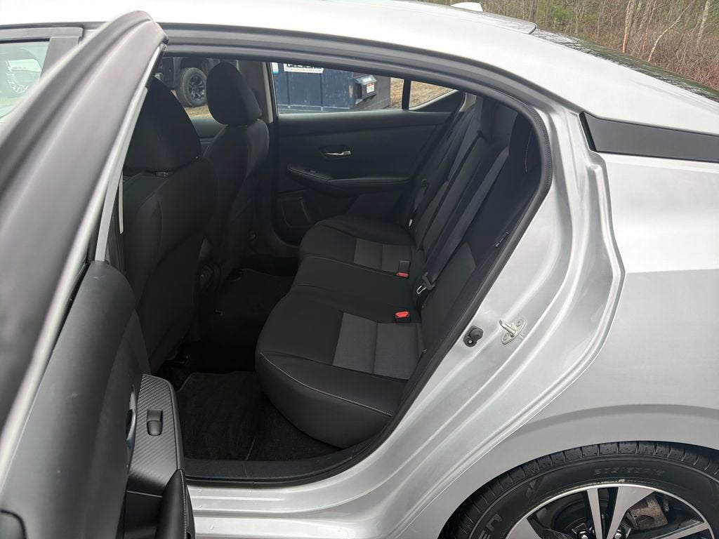 2020 Nissan Sentra SV Xtronic CVT