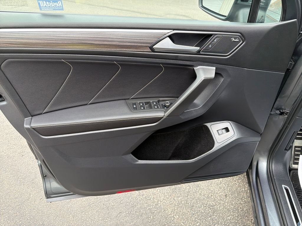 2022 Volkswagen Tiguan 2.0T SEL R-Line