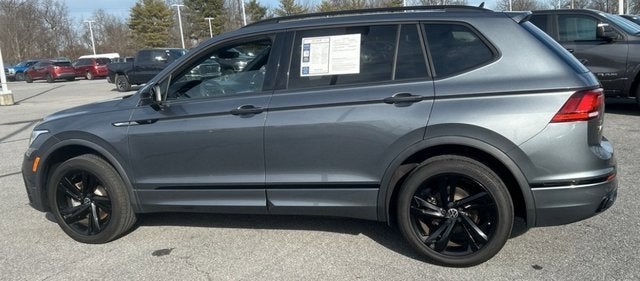 2023 Volkswagen Tiguan 2.0T SE R-Line Black