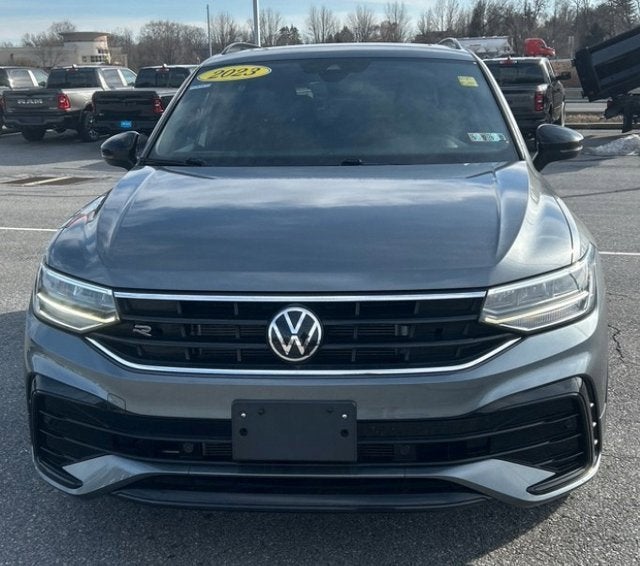 2023 Volkswagen Tiguan 2.0T SE R-Line Black