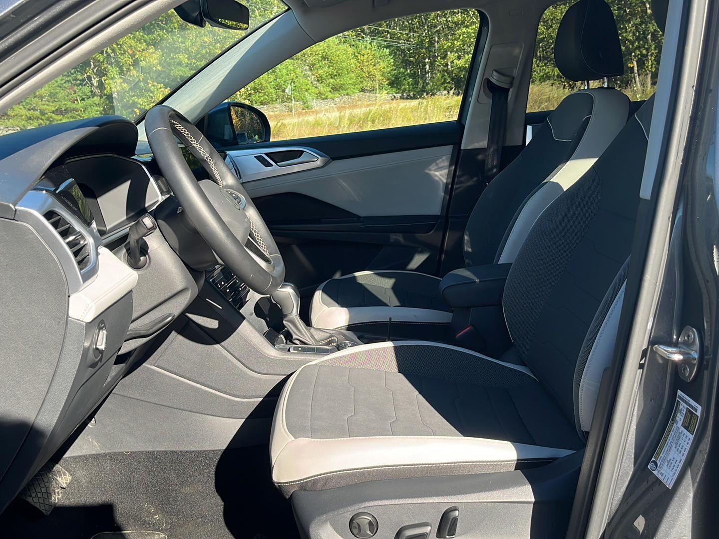 2026 Volkswagen Taos SE