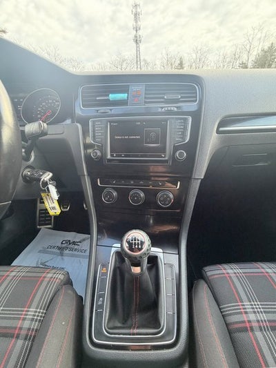 2017 Volkswagen Golf GTI S 4-Door