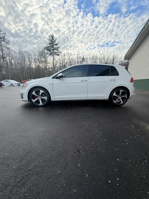 2017 Volkswagen Golf GTI S 4-Door