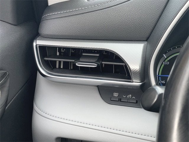 2020 Toyota Highlander Hybrid Platinum