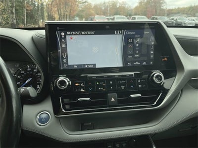 2020 Toyota Highlander Hybrid Platinum