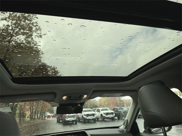 2020 Toyota Highlander Hybrid Platinum