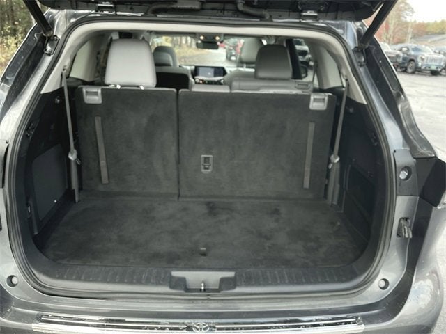 2020 Toyota Highlander Hybrid Platinum