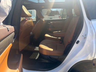 2022 Toyota Highlander Platinum