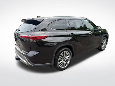 2021 Toyota Highlander Platinum