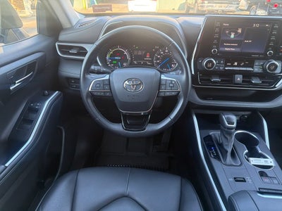 2021 Toyota Highlander Hybrid XLE
