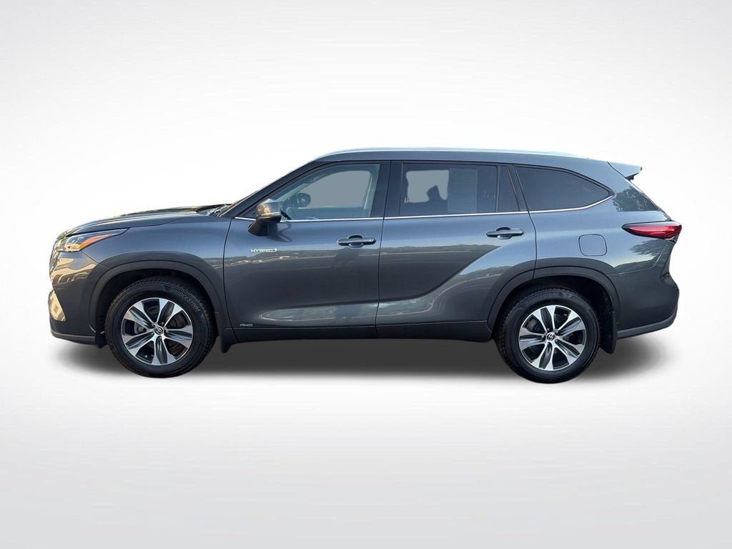 2021 Toyota Highlander Hybrid XLE