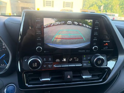 2021 Toyota Highlander Hybrid XLE