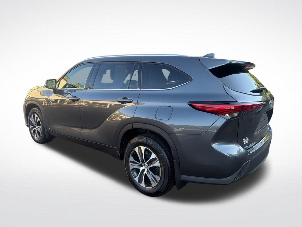 2021 Toyota Highlander Hybrid XLE
