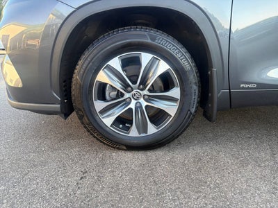 2021 Toyota Highlander Hybrid XLE