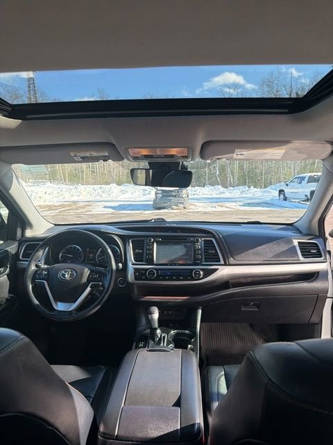 2017 Toyota Highlander XLE