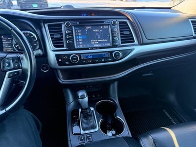 2017 Toyota Highlander XLE