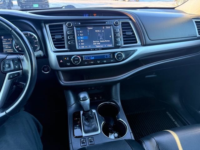 2017 Toyota Highlander XLE