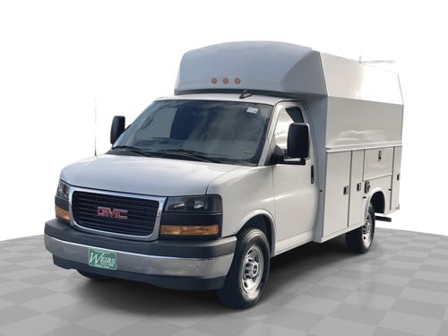 2025 GMC Savana Cutaway 3500 1WT