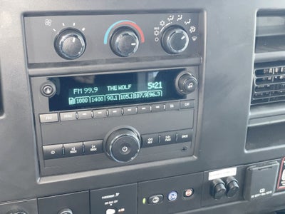 2025 GMC Savana Cutaway 3500 1WT