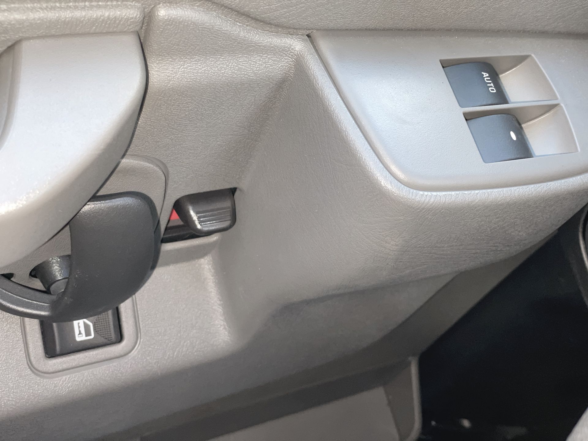 2025 GMC Savana Cutaway 3500 1WT