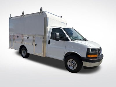 2026 GMC Savana Cutaway 3500 1WT