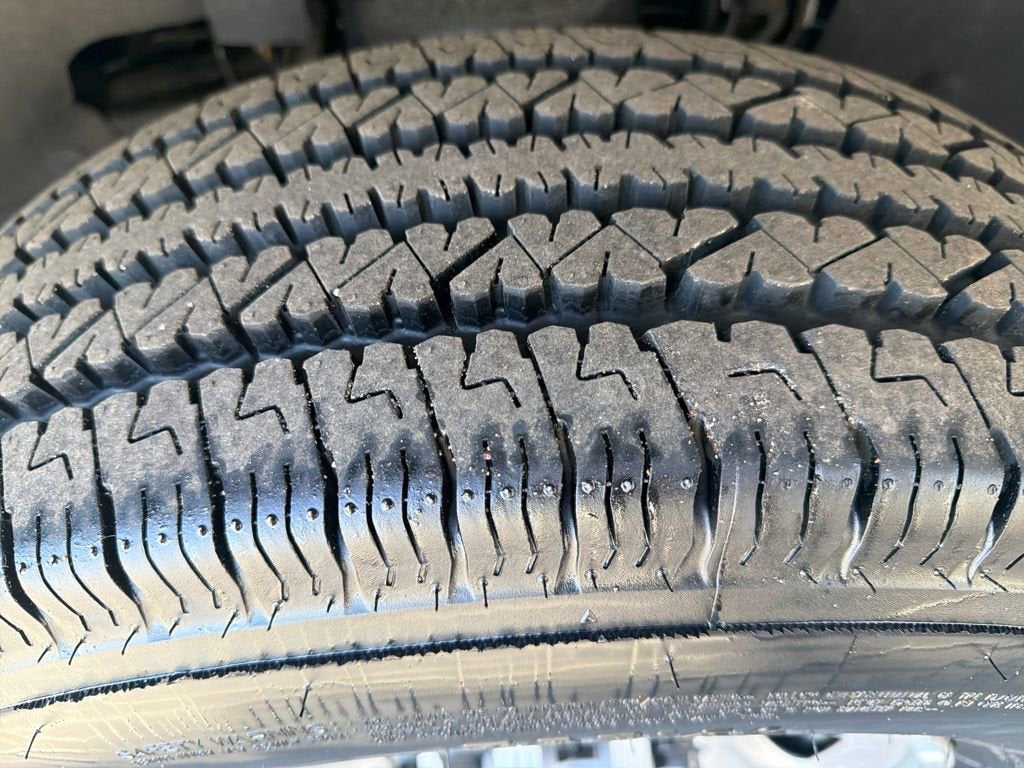 2026 GMC Savana Cutaway 3500 1WT