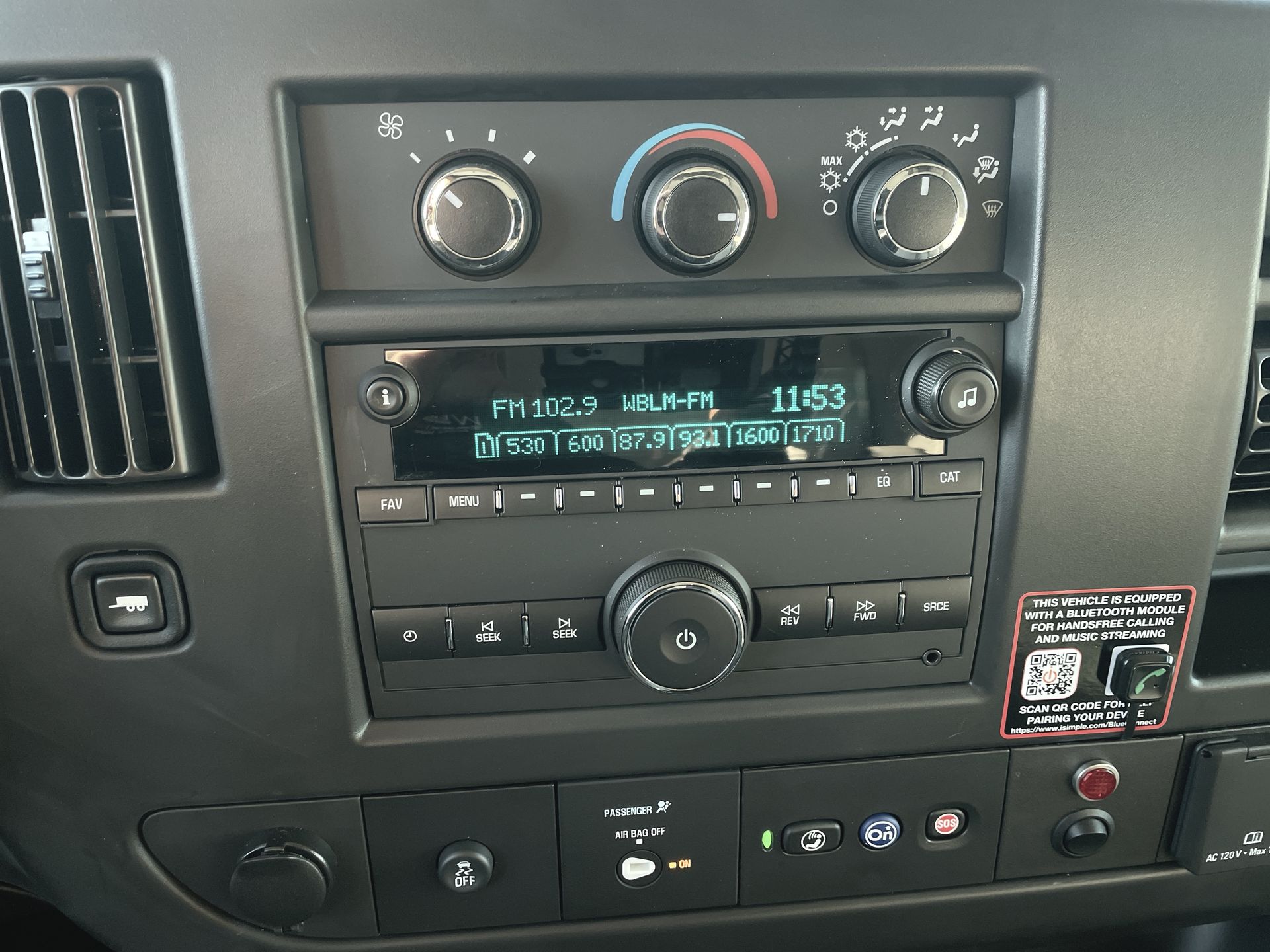 2025 GMC Savana Cutaway 3500 1WT