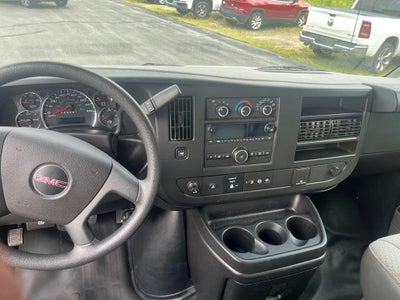 2019 GMC Savana Cutaway 3500 Work Van