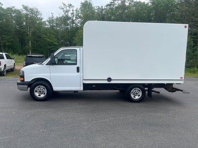 2019 GMC Savana Cutaway 3500 Work Van