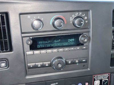 2025 GMC Savana Cutaway 3500 1WT