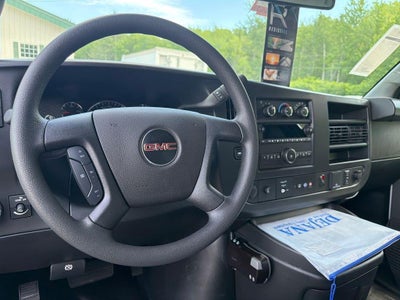 2026 GMC Savana Cutaway 3500 1WT