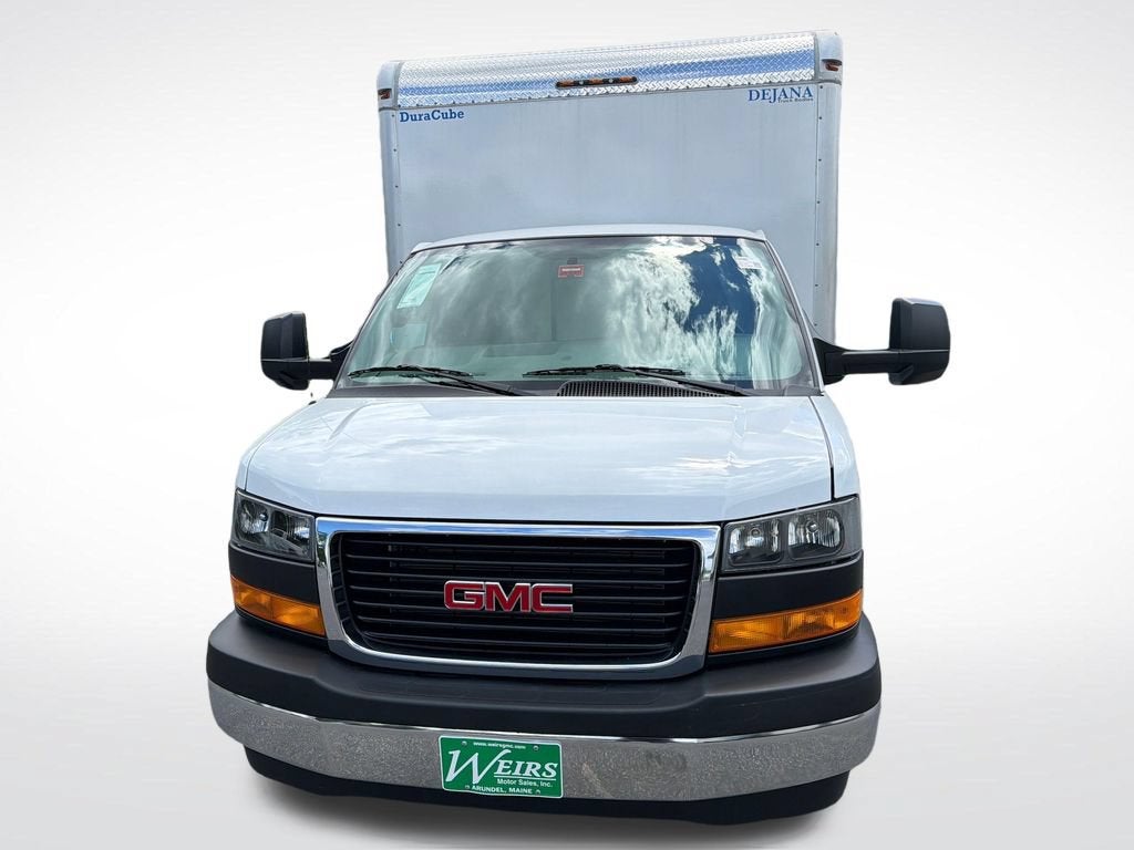 2026 GMC Savana Cutaway 4500 2WT