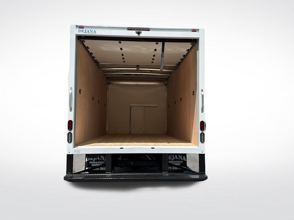 2026 GMC Savana Cutaway 4500 2WT