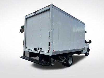 2026 GMC Savana Cutaway 4500 2WT