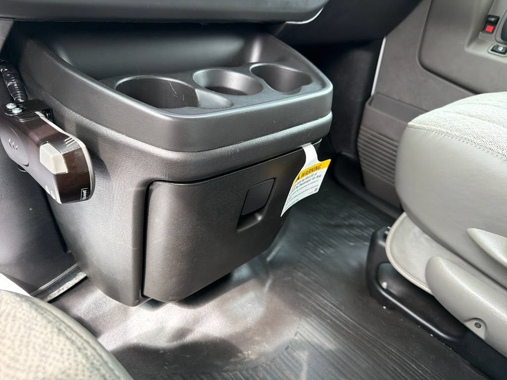 2026 GMC Savana Cutaway 4500 2WT