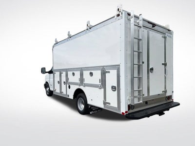 2026 GMC Savana Cutaway 4500 2WT