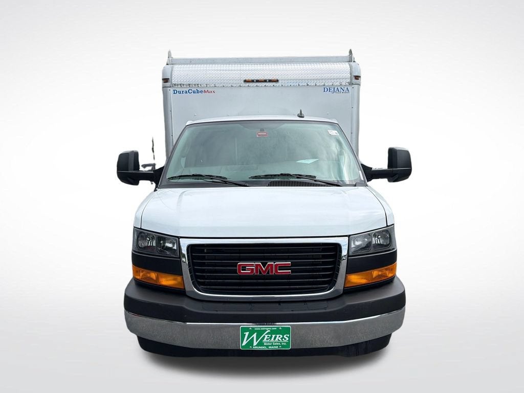 2026 GMC Savana Cutaway 4500 2WT