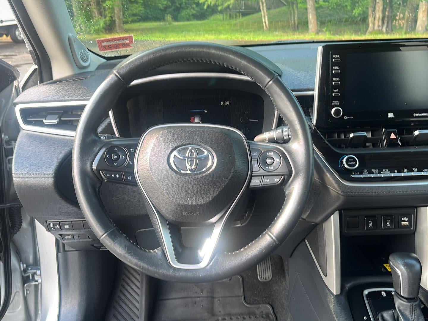 2022 Toyota Corolla Cross XLE