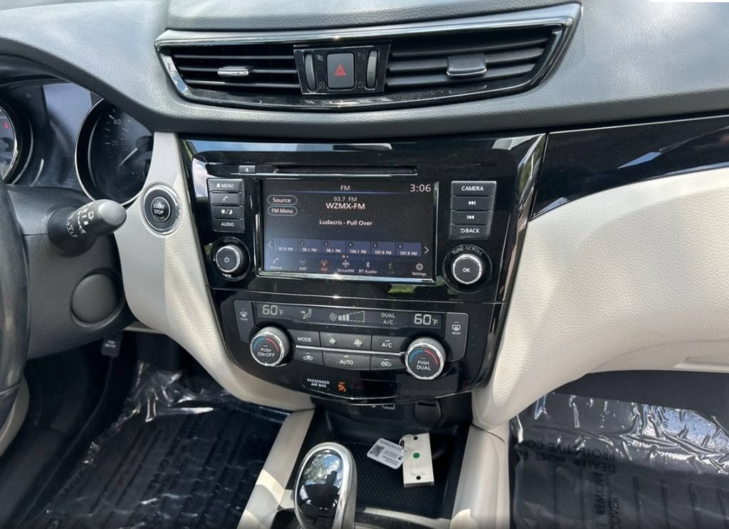 2021 Nissan Rogue Sport SV AWD Xtronic CVT