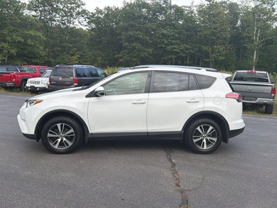 2017 Toyota RAV4 XLE
