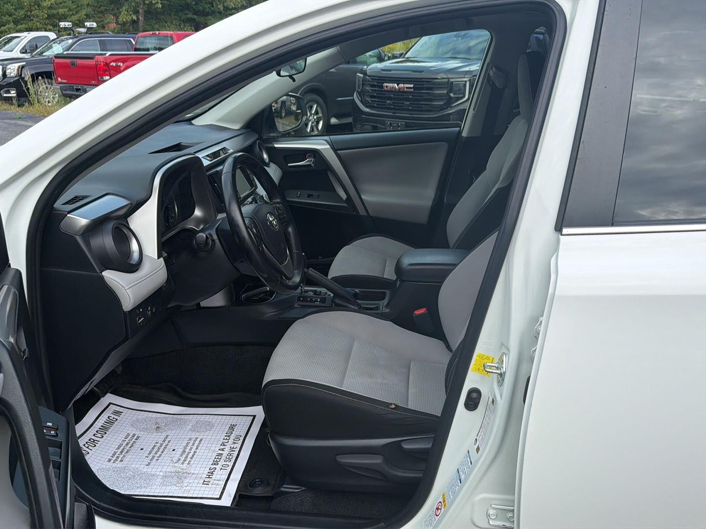2017 Toyota RAV4 XLE