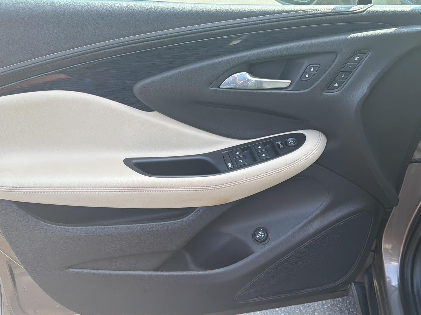 2018 Buick Envision Essence